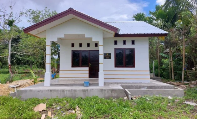 Karawang Bangun Delapan Rumah Layak Huni untuk Lansia di Cilamaya Kulon