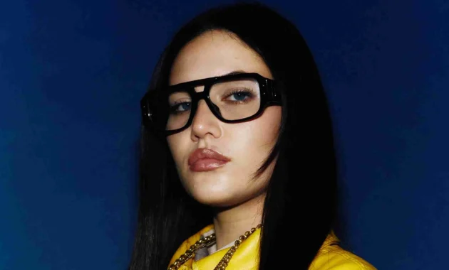 Kebahagiaan Sienna Spiro Tiba di Jakarta: Bintang Tamu The Icon Indonesia Mengguncang Layar Hiburan
