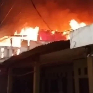 Kebakaran Kembali Melahap Rumah dan Ruko di Kalideres, Jakarta Barat