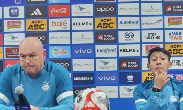 Keberuntungan, Pertahanan Kuat, dan Julukan Aki‑aki Gede Wadul: Bojan Hodak Bawa Persib Hattrick Juara