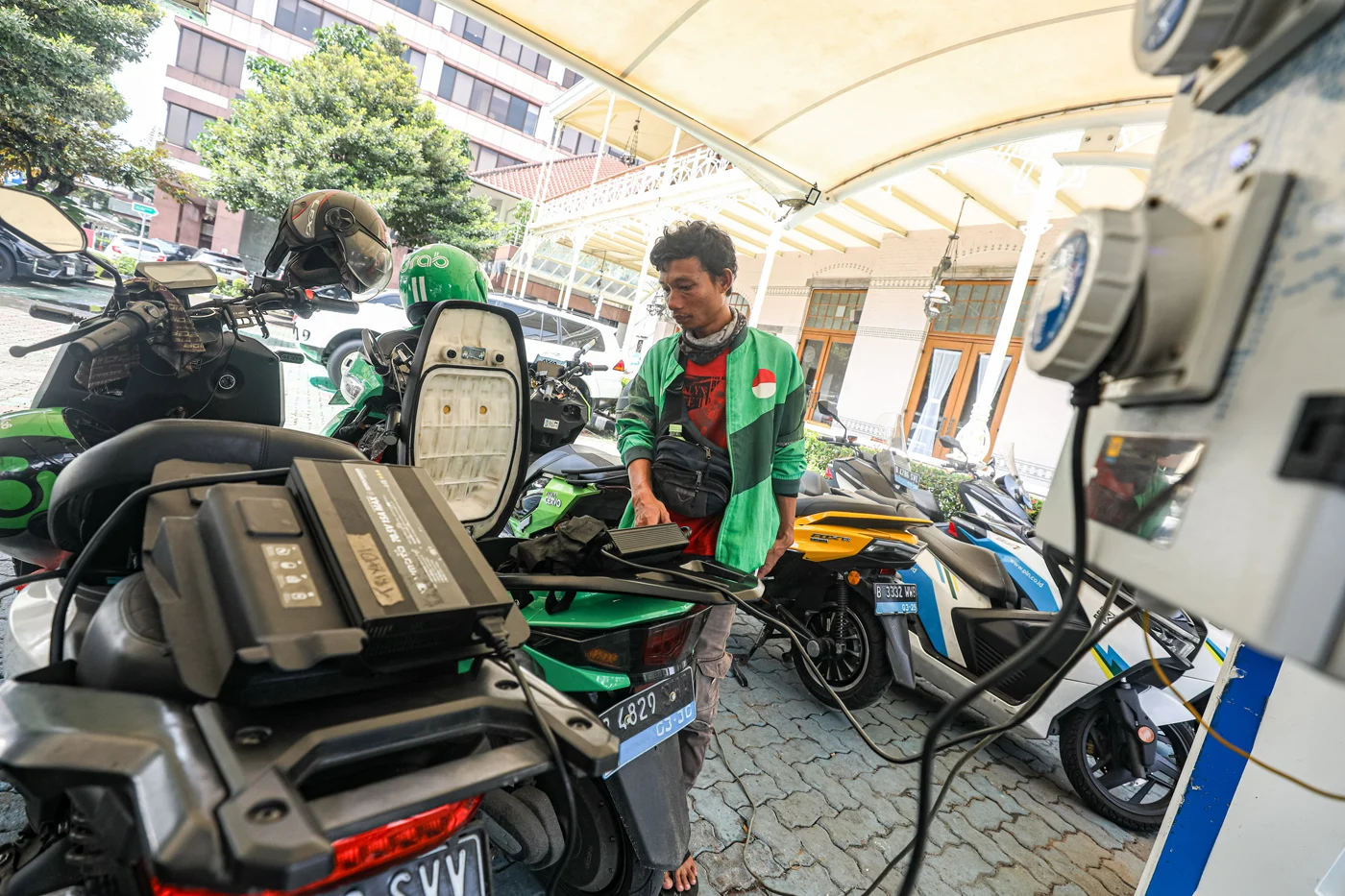 Kebijakan PKB Daerah Berpotensi Picu Ketimpangan Distribusi SPKLU