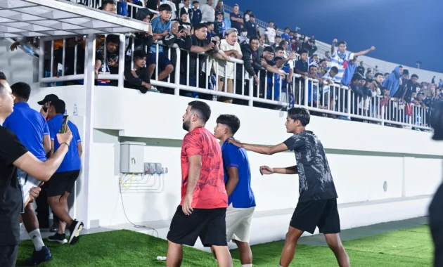 Kejutan di Kanjuruhan: Arema FC Bersiap Mengguncang PSM, Sementara Persis Solo Menanti Ujian Berat di Manahan