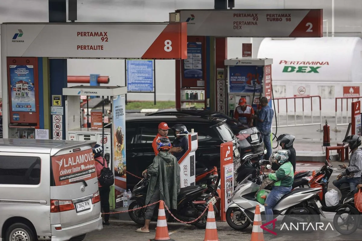 Kemarin, Harga Solar Naik Hingga Dua Pejabat Kemenkeu Bakal Dicopot