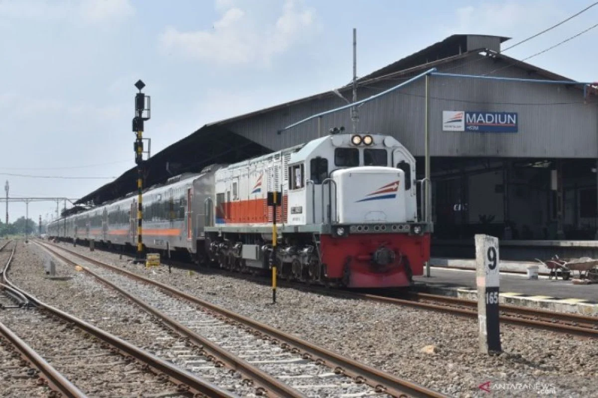 Kemarin, Purbaya dipastikan sehat hingga pemulihan kereta api