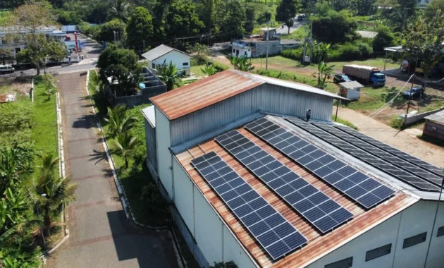 Kembangkan Bisnis 'Beyond kWh', Monetisasi Karbon dari PLTS Off-grid Gandeng DevvStream Inc. Kembangkan Bisnis 'Beyond kWh', Monetisasi Karbon dari PLTS Off-grid Gandeng DevvStream Inc.