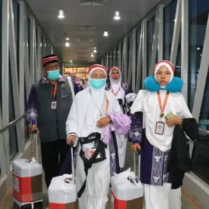 Kemenhaj Tuntaskan Seluruh Pemberangkatan Calon Haji Embarkasi Padang