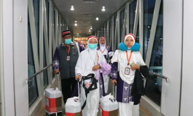 Kemenhaj Tuntaskan Seluruh Pemberangkatan Calon Haji Embarkasi Padang