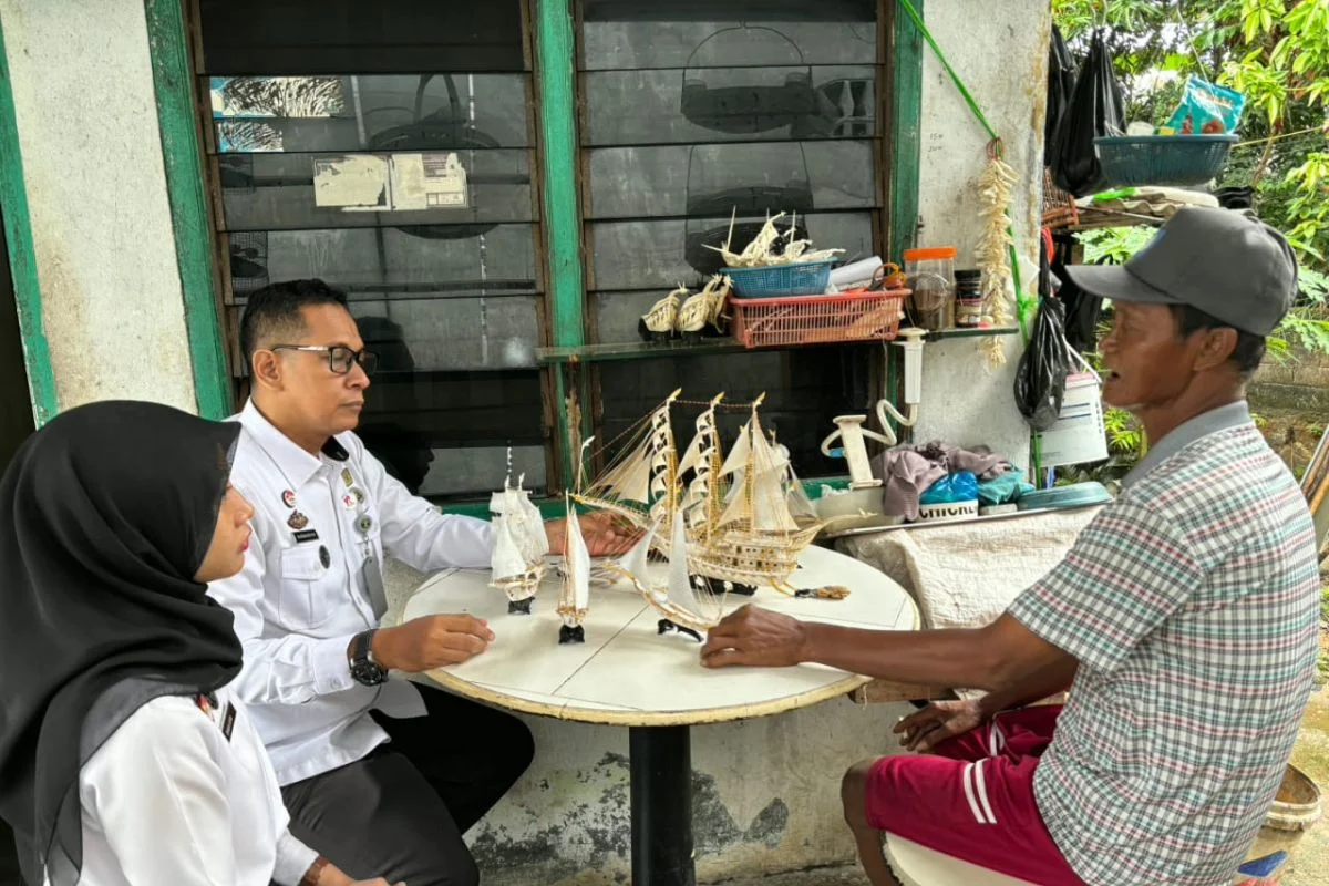 Kemenkum Kepri Bidik Potensi Indikasi Geografis Miniatur Kapal dari Tulang Ikan