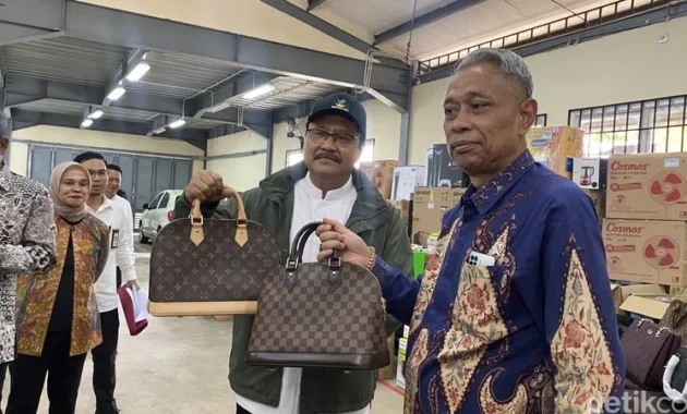Kemensos Lelang Emas Hadiah Tak Tertebak Senilai Rp10 Miliar, Dana Disalurkan untuk Keluarga Rentan