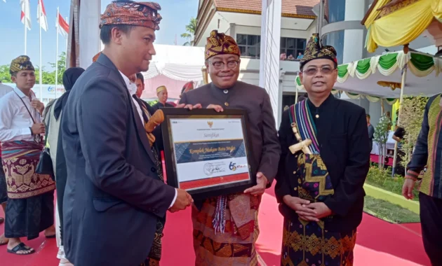 Kementerian Kebudayaan Verifikasi Tiga Warisan Budaya di Lombok Timur Kementerian Kebudayaan Verifikasi Tiga Warisan Budaya di Lombok Timur