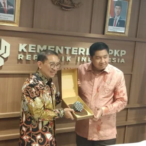 Kementerian PKP dan Kemenbud Kaji Revitalisasi Lebih dari 3.500 Rumah Adat di Indonesia