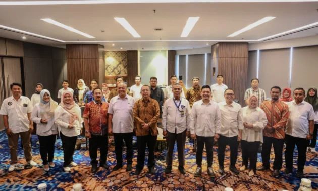 Kemnaker Gencarkan Tim Khusus untuk Selesaikan Perselisihan di PT IEI Sambil Luncurkan Panduan Mudah Daftar Pelatihan Vokasi Nasional Tahap 2 Kemnaker Gencarkan Tim Khusus untuk Selesaikan Perselisihan di PT IEI Sambil Luncurkan Panduan Mudah Daftar Pelatihan Vokasi Nasional Tahap 2