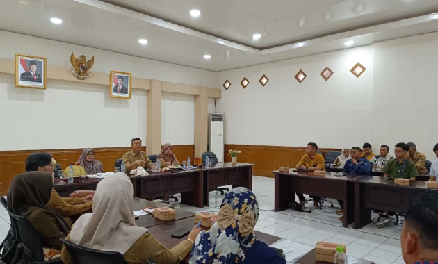 Ketapang di Pusat Perhatian: Dari Kerja Sama Internasional Hingga Penurunan Harga Konstruksi dan Penangkapan Narkoba Besar
