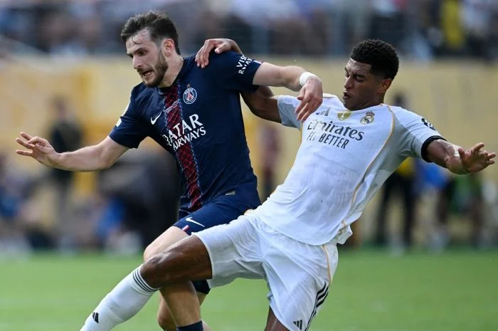 Khvicha Kvaratskhelia Bersinar di Laga Persahabatan PSG, Ketegangan di Balik Layar Mengancam Persiapan Final