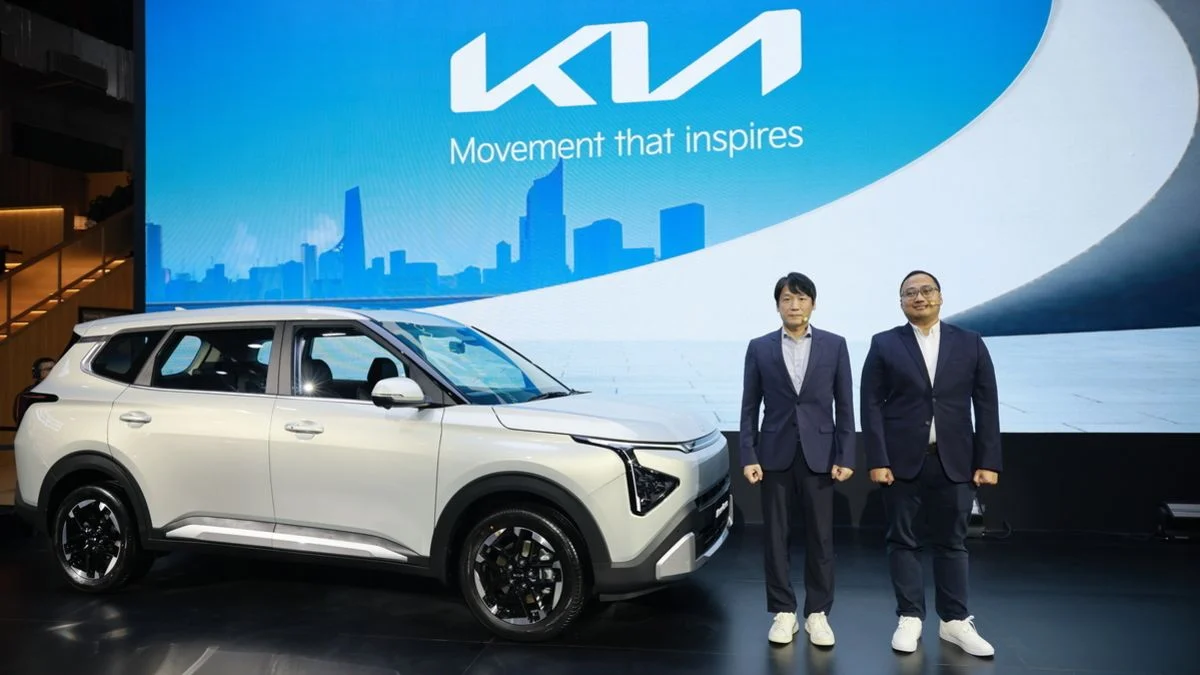 Kia Carens Baru: Apakah Memenuhi Harapan Keluarga Modern?
