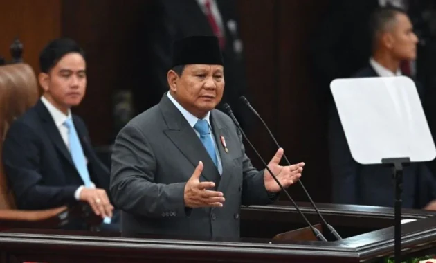 Komitmen Prabowo Hentikan Kebocoran Kekayaan Negara, Perkuat Kedaulatan Pangan dan Pertahanan Komitmen Prabowo Hentikan Kebocoran Kekayaan Negara, Perkuat Kedaulatan Pangan dan Pertahanan