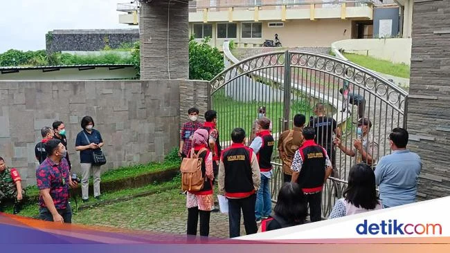 KPK Amankan Kontainer dan Geledah Rumah Pengusaha Heri Black di Semarang Terkait Dugaan Suap Bea Cukai
