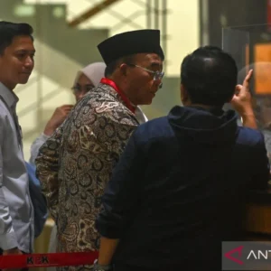 KPK Periksa Muhadjir Effendy Terkait Kuota Haji Tambahan 2022