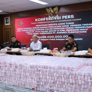 KPK Sita Rp95 Juta Uang Tunai dalam Penggeledahan Kasus Korupsi Bupati Tulungagung