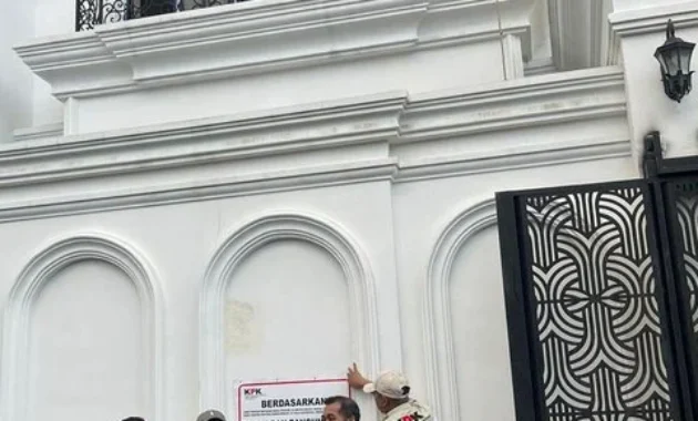 KPK Telusuri Pembelian Rumah Rp4 Miliar Milik Fadia Arafiq di Cibubur KPK Telusuri Pembelian Rumah Rp4 Miliar Milik Fadia Arafiq di Cibubur