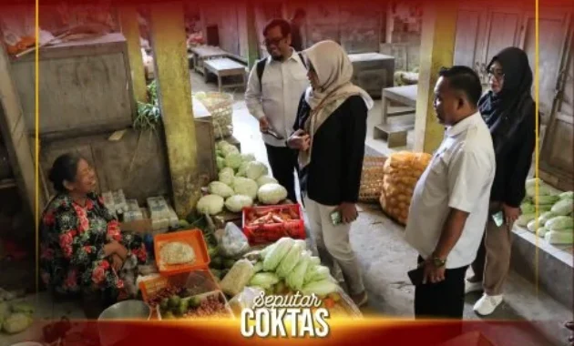 KPU Jakarta Barat Lakukan Coktas untuk Perbaharui Data Pemilih KPU Jakarta Barat Lakukan Coktas untuk Perbaharui Data Pemilih