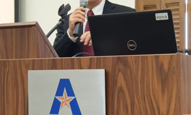 Krisis Guru Pengganti di Texas: Dampak Pemogokan Buruh dan Keamanan Publik Meningkat Krisis Guru Pengganti di Texas: Dampak Pemogokan Buruh dan Keamanan Publik Meningkat
