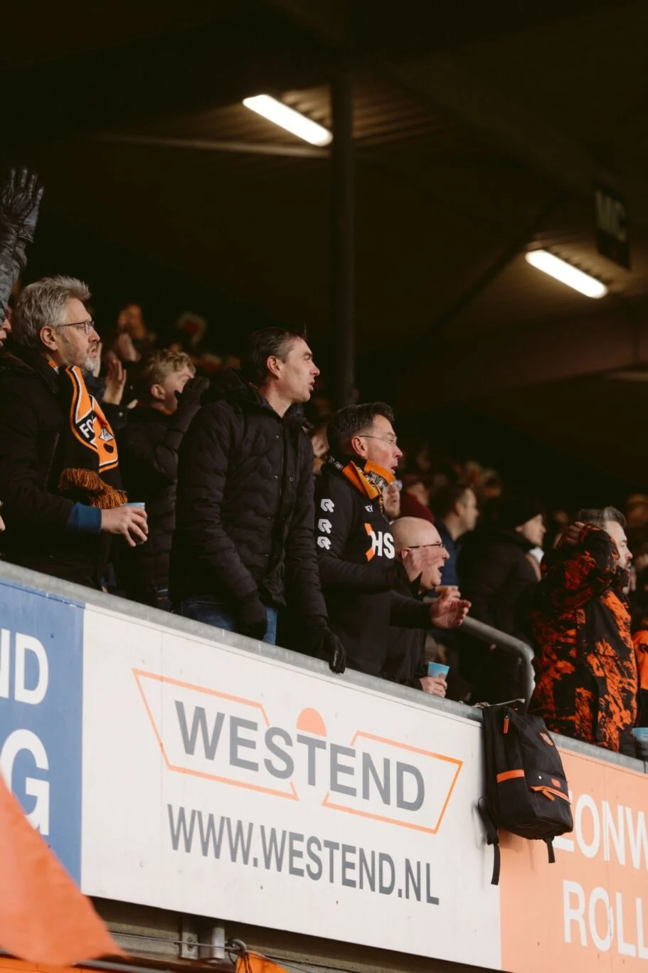 Krisis Play‑off Eredivisie di Volendam: Harry Styles, Bentrokan Suporter, dan Dampak Internasional