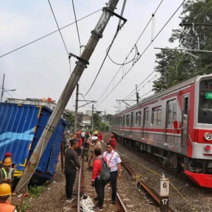 KRL Arah Rangkasbitung Sudah Beroperasi Lagi