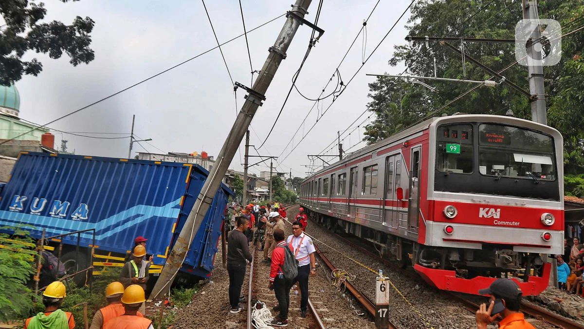 KRL Arah Rangkasbitung Sudah Beroperasi Lagi
