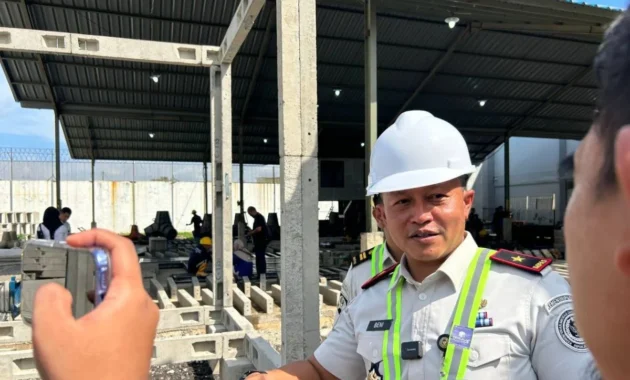 Lapas Tangerang Produksi Bahan Konstruksi Bernilai Ekonomi Lapas Tangerang Produksi Bahan Konstruksi Bernilai Ekonomi