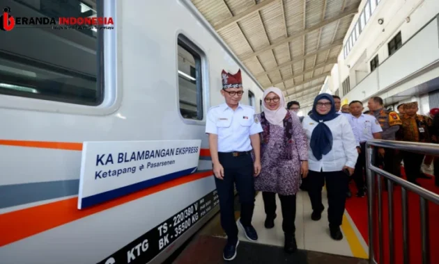 Layani 162 Ribu Penumpang, KA Blambangan Ekspres Sambungkan Jakarta hingga Banyuwangi dalam Perjalanan Terjauh di Indonesia Layani 162 Ribu Penumpang, KA Blambangan Ekspres Sambungkan Jakarta hingga Banyuwangi dalam Perjalanan Terjauh di Indonesia