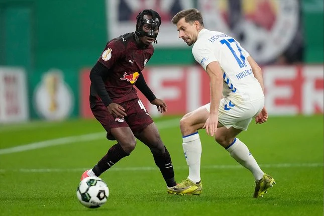 Liverpool Siapkan Serangan Baru: Yan Diomande dan Barcola Jadi Pilihan Utama Setelah Kepulangan Salah