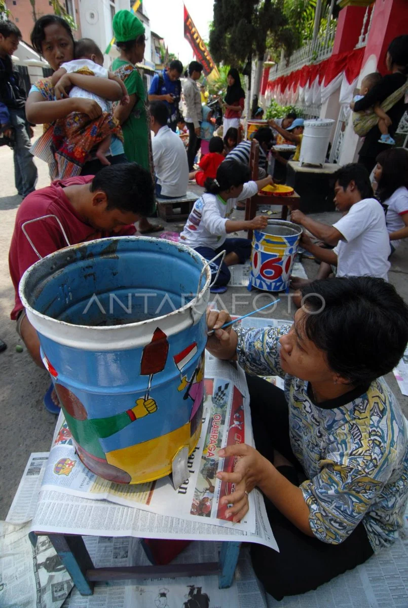 Lomba Lukis Tong Sampah di Cimahi Ajak Warga Peduli Lingkungan