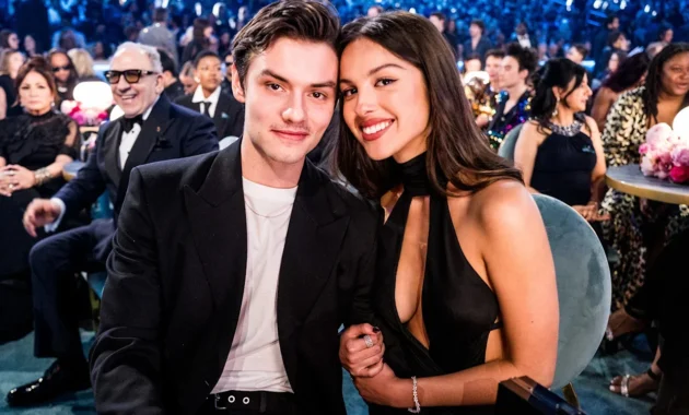 Louis Partridge Jadi Sorotan: Dari Layar Lebar ke Rumor Cinta dengan Olivia Rodrigo