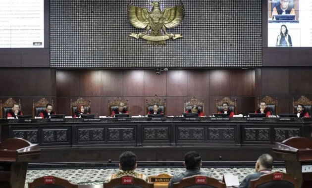 Mahkamah Konstitusi Pertimbangkan Panggilan KPRP dalam Uji UU Polri