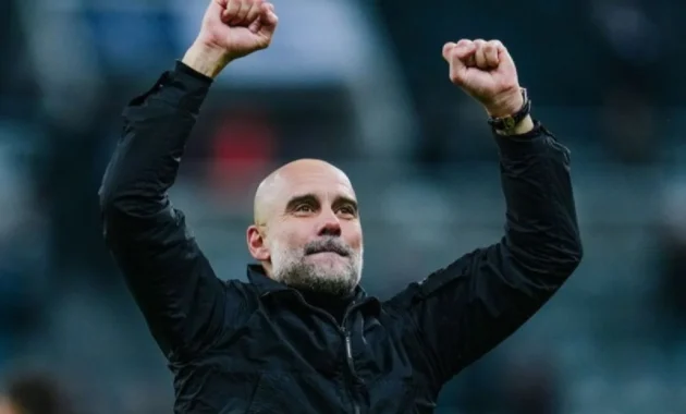 Manchester City Akan Buat Patung untuk Pep Guardiola