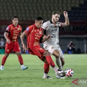 Mauricio Souza Nilai Penampilan Persija Lebih Baik Meski Kalah dari Persib