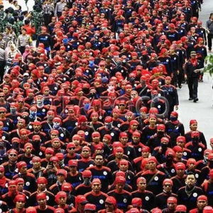 May Day di Jakarta Terbelah di Dua Titik: Monas dan Gedung DPR