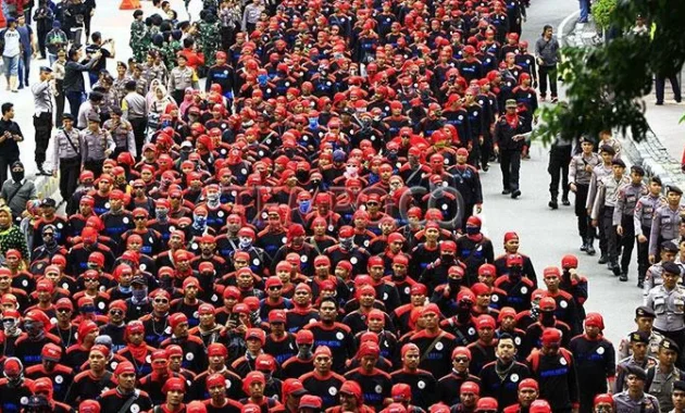 May Day di Jakarta Terbelah di Dua Titik: Monas dan Gedung DPR