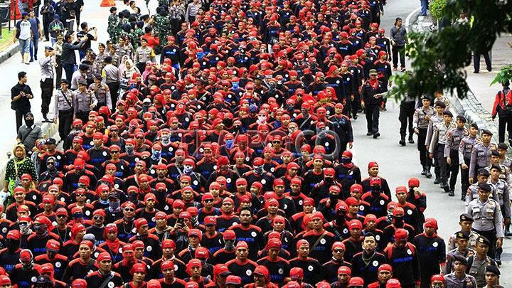 May Day di Jakarta Terbelah di Dua Titik: Monas dan Gedung DPR