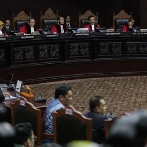 Megawati Soroti Peran Mahkamah Konstitusi, Pemilu, dan Kasus Andrie Yunus dalam Upacara Pengukuhan Profesor Emeritus