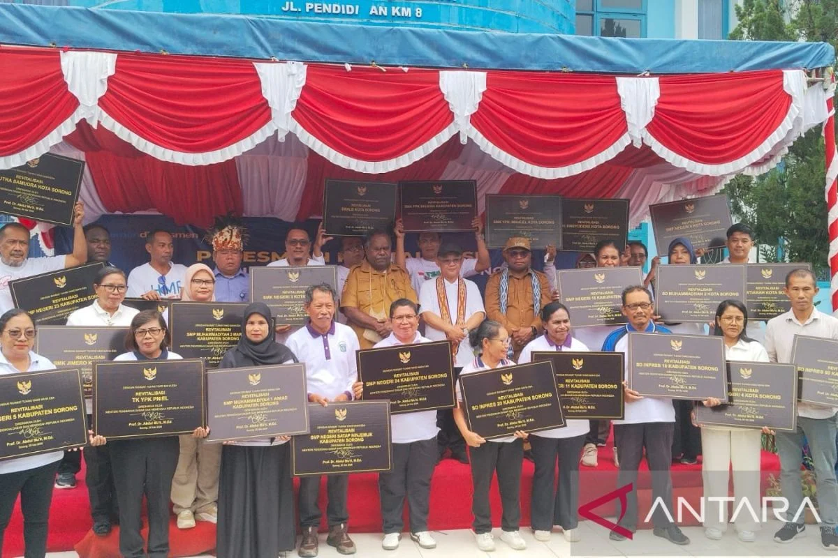 Mendikdasmen: Revitalisasi Sekolah Berdampak Pada Ekonomi Lokal