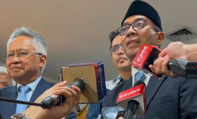 Mendiktisaintek Respons Sindikat Peneliti Palsu: Lebih 100 Perjalanan Luar Negeri Setahun Mendiktisaintek Respons Sindikat Peneliti Palsu: Lebih 100 Perjalanan Luar Negeri Setahun
