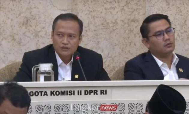 Mengapa RUU Pemilu Ditunda? Anggota Komisi II DPR Buka Tabir Alasan di Balik Penundaan
