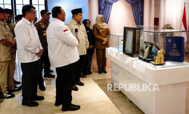 Mengintip Kamar Masa Kecil Marsinah, Presiden Prabowo: Suatu Kehormatan Bagi Saya