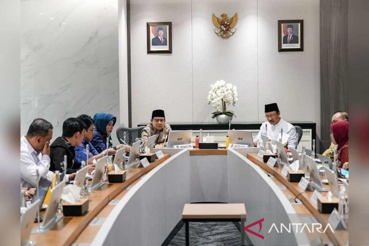 Menko PM Dorong Pembaruan Data Kemiskinan agar Bantuan Tepat Sasaran