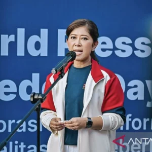 Menkomdigi Tegaskan Jurnalis Jaga Kebenaran di Tengah Arus Informasi