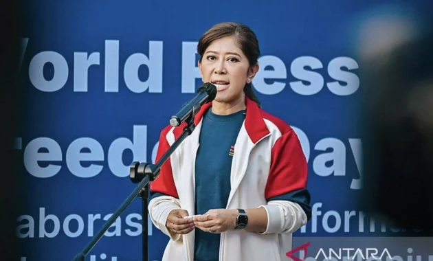Menkomdigi Tegaskan Jurnalis Jaga Kebenaran di Tengah Arus Informasi