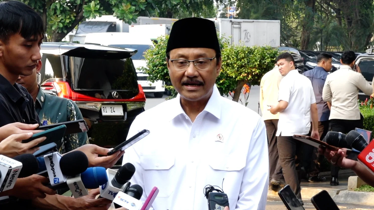 Mensos Coret Ribuan Penerima Bansos Terindikasi Judol, Penyaluran Diperketat
