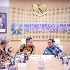 Menteri Ekonomi Kreatif Lantik Penilai Kekayaan Intelektual untuk Mempermudah Pemilik HKI Mengakses KUR